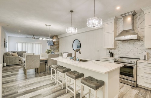 Grafton Casa | Walk to Mississippi River: Grafton Townhome!
