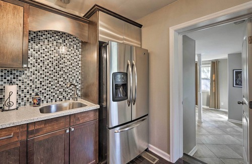 Edgehill Casa | ¡NUEVO! Casa remodelada con patio - Walk to Music Row!