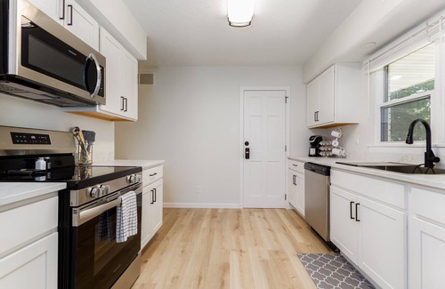 Northeast South Bend Casa | Walk to ND Stadium Su