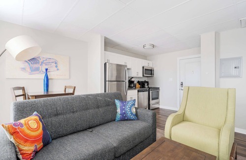 Chatham-Arch Apartamento | Walk to Nightlife & Attractions