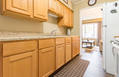 South Bend Casa | A pie de Notre Dame - ¡Quédese en la comodidad!