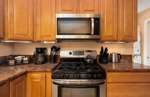 Ocean Beach Apartamento | Walk to Ocean Beach | 3BR + Parking & Games