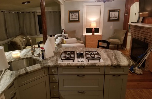 Wareham Cabaña | Walk to Ocean Deals!