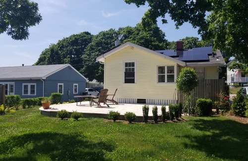 Wareham Cabaña | Walk to Ocean Deals!