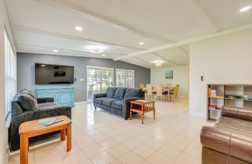 Woodlawn Casa | Walk to Ocean Home in Panama City Beach!
