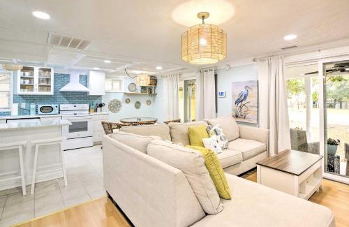 Atlantic Beach Casa | Walk to Ocean Home with Fire Pit in Atlantic Beach