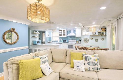 Atlantic Beach Casa | Walk to Ocean Home with Fire Pit in Atlantic Beach