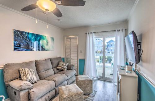 Surfside Beach Apartamento | Walk to Ocean Surfside Beach Condo with Pool Access