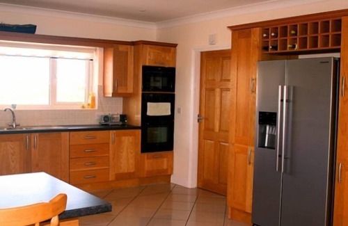 Claddaghduff Apartamento | Camina hasta la playa de Omey y el pueblo.