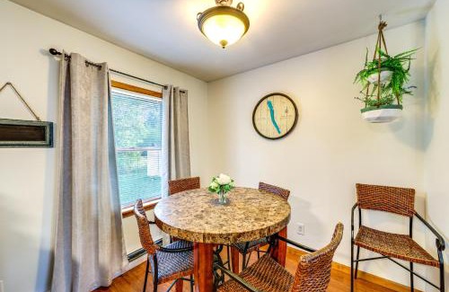 Auburn Casa | Walk to Owasco Lake Auburn Home with Hot Tub