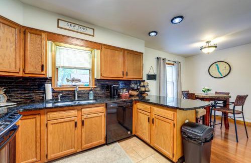 Auburn Casa | Walk to Owasco Lake Auburn Home with Hot Tub