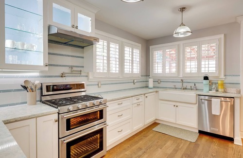 Avondale Casa | Walk to Park, Shops & Eats: Jacksonville Abode!