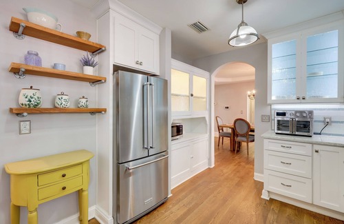 Avondale Casa | Walk to Park, Shops & Eats: Jacksonville Abode!