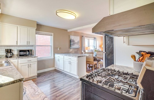 Milwaukee Casa | Walk to Parks + Bunzel's Market: Milwaukee Home!