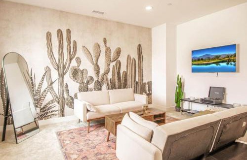 La Quinta Casa | Walk to PGA West Pool BBQ Gym