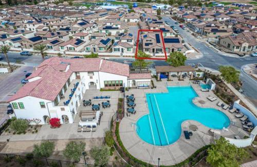 La Quinta Casa | Walk to PGA West Pool BBQ Gym