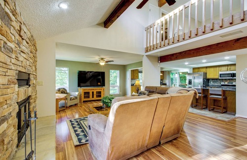 Flemington Casa | Walk to Pomme de Terre Lake: Pet-Friendly Escape