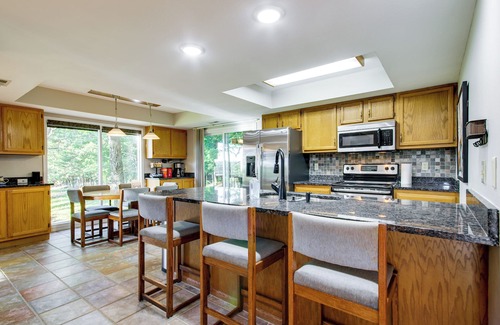 Flemington Casa | Walk to Pomme de Terre Lake: Pet-Friendly Escape