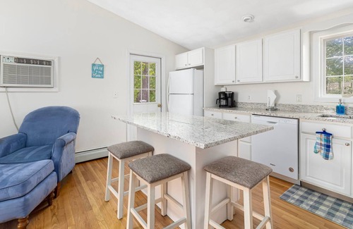 Saunderstown Casa | Walk to Private beach on Narrow river or drive to local beaches.