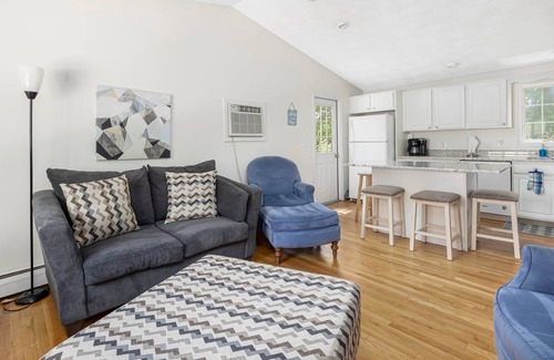 Saunderstown Casa | Walk to Private beach on Narrow river or drive to local beaches.