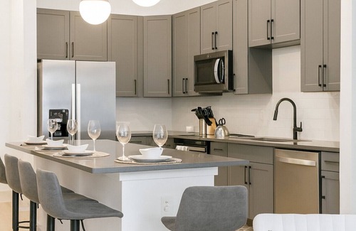 Five Points South Apartamento | Walk to Regions Field + Railroad Park | 2BR