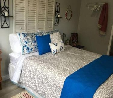 Coral Way Apartamento | Walk to Restaurants and Shops - 5S