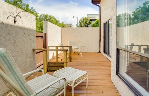 Leesburg Casa | Walk to Restaurants Downtown Leesburg Townhome!