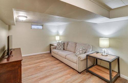 Oacoma Casa | Walk to River Oacoma Home with Dog-Friendly Yard!