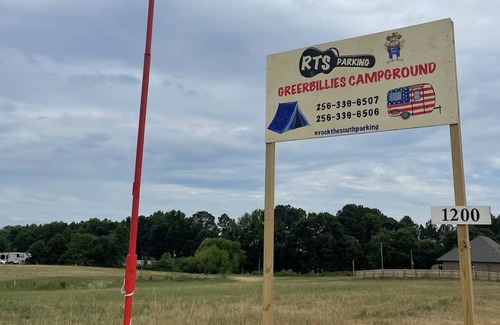 Cullman Alquiler De RV | Walk to Rock The South Tent Camping at Greerbillies Campground