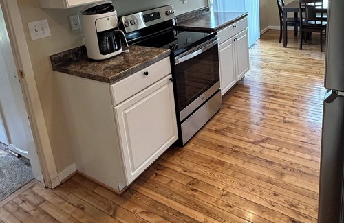 Sturgeon Bay Casa | Walk to Sand Bay - Room to park boat! - Quiet Country Setting - 3 Bedrooms