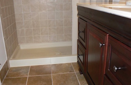 Pluckemin Casa | Walk to Shopping center 1hr NYC