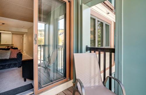 East Village at Copper Apartamento | Walk to Ski Lift and Hot Tub Copper Mountain Condo