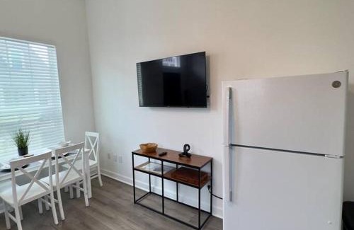 Central City Apartamento | Walk to Superdome - 5 min to Canal St - 8min to French Quarter