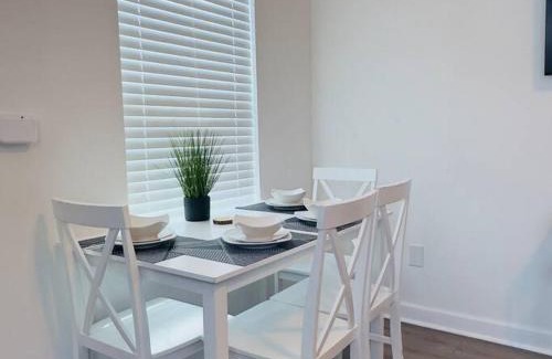 Central City Apartamento | Walk to Superdome - 5 min to Canal St - 8min to French Quarter