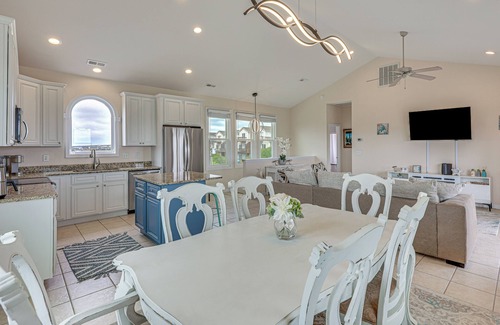 Surf City Cabaña | Walk to Surf City Beach: Ocean-view Home w/ Decks!