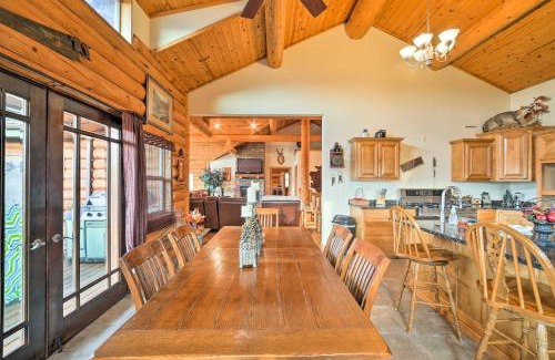 Shell Knob Casa | Walk to Table Rock Lake Spacious Home with Deck!