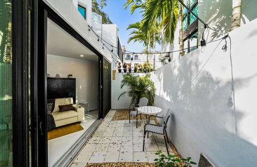 Colee Hammock Apartamento | Walk to the best dining, bars, shops, and more