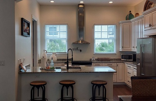 Juno Beach Casa | Walk to the beach, 300 feet away from the ocean.