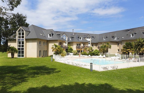 Saint-Briac-sur-Mer Condominio | Walk to the Beach! Bright Saint-Briac Retreat