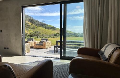 Mangawhai Heads Casa | Walk to the Beach - Mangawhai