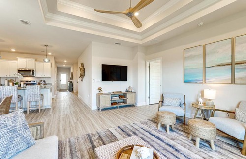 Port St. Joe Casa | Walk to the Beach Stylish Home in Port St Joe!