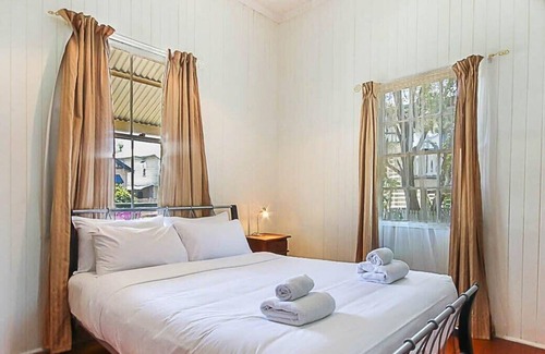 Woolloongabba Apartamento | Charming Characterful Rustic-style Home Near The Gabba