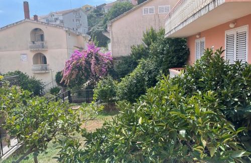 Gospostina Apartamento | Walk to the Sea-1 bedroom BUDVA