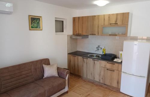 Gospostina Apartamento | Walk to the Sea-1 bedroom BUDVA