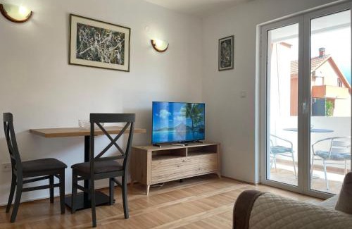 Gospostina Apartamento | Walk to the Sea-1 bedroom BUDVA
