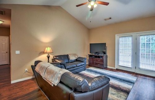 Branson Casa | Walk to The Strip Family-Friendly Branson Home