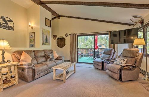 Frisco Casa | Walk to Town Updated Frisco Cabin with 2 Decks!