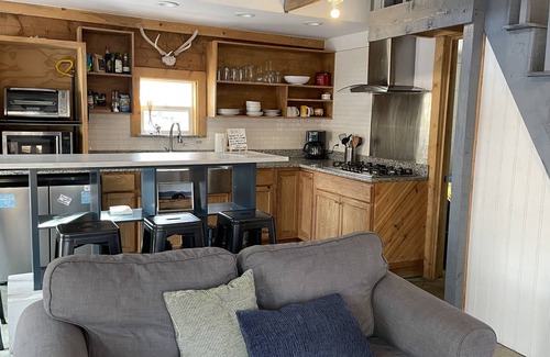 Creede Cabina | Walk to Town