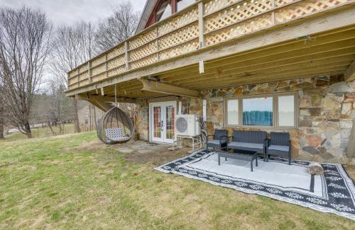 Vernon Apartamento | Walk to Trails Artsy Mtn-View Getaway in Vernon!