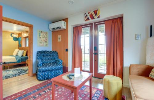 Vernon Apartamento | Walk to Trails Artsy Mtn-View Getaway in Vernon!